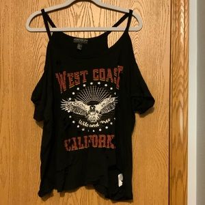 NWOT distressed graphic top from f21, size 3x